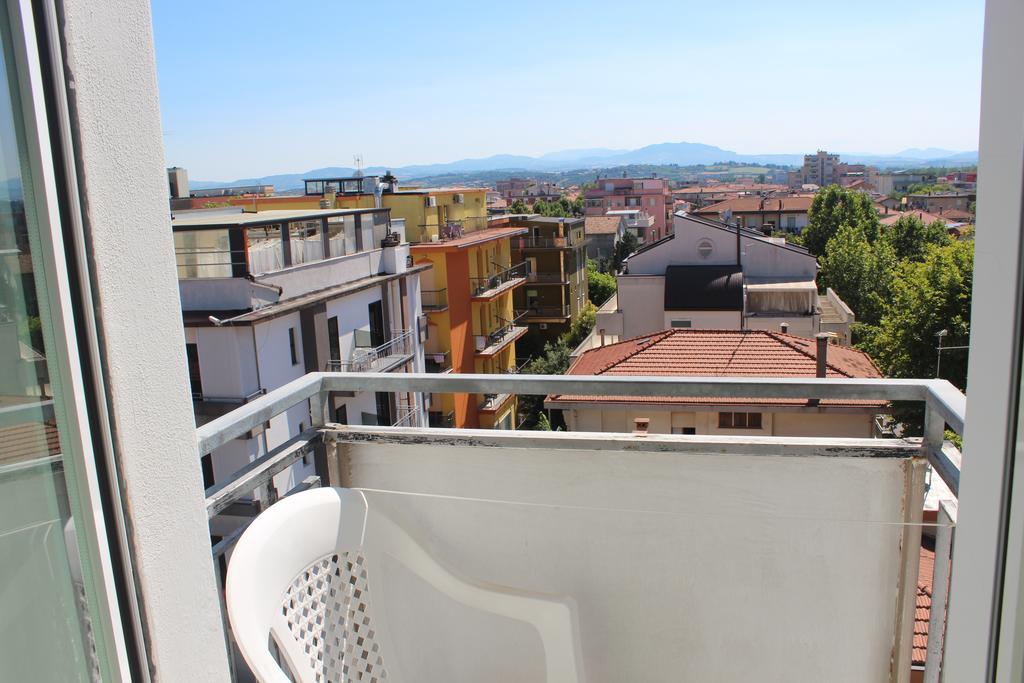 Hotel Santini Римини Стая снимка